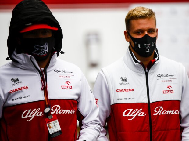 Titel-Bild zur News: Kimi Räikkönen, Mick Schumacher