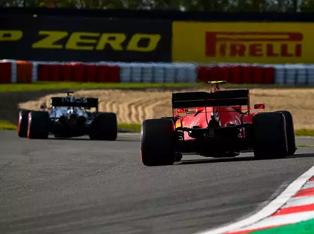 Lewis Hamilton, Charles Leclerc Titel-Bild zur News: Lewis Hamilton, Charles Leclerc