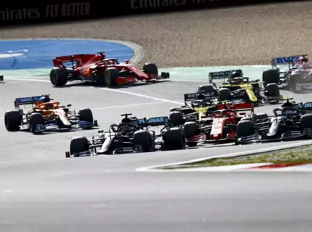 Lewis Hamilton, Valtteri Bottas Titel-Bild zur News: Lewis Hamilton, Valtteri Bottas