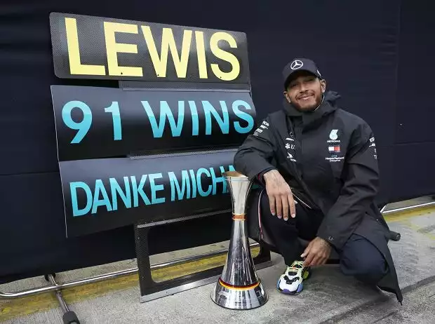Lewis Hamilton, Michael Schumacher Titel-Bild zur News: Lewis Hamilton, Michael Schumacher