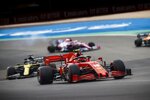 Charles Leclerc (Ferrari) und Daniel Ricciardo (Renault) 