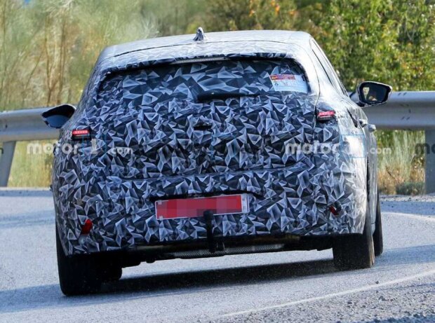 Peugeot 308 (2021) Peugeot 308 (2021)