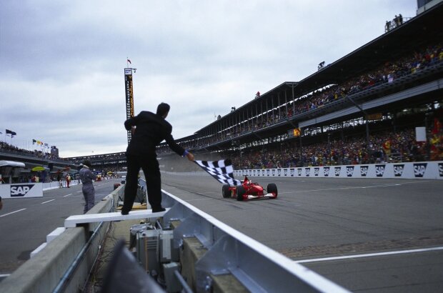 Tony George Michael Schumacher Ferrari Ferrari F1 ~Tony George und Michael Schumacher ~ Tony George Michael Schumacher Ferrari Ferrari F1 ~Tony George und Michael Schumacher ~