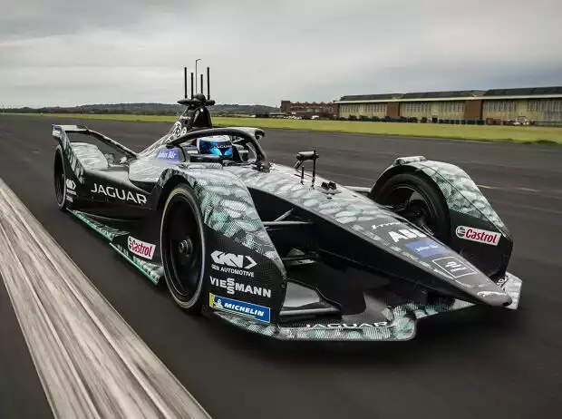 Titel-Bild zur News: Jaguar I-Type 5