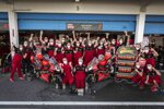 Scott Redding und Chaz Davies mit dem Ducati-Team