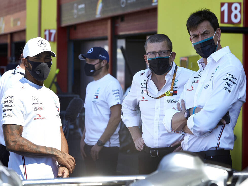 Lewis Hamilton, Toto Wolff