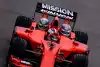 Bild zum Inhalt: Fotos: Charles Leclerc im Formel-1-Dreisitzer von Ferrari
