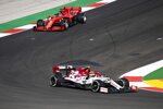 Antonio Giovinazzi (Alfa Romeo) und Sebastian Vettel (Ferrari) 