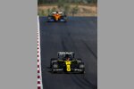 Esteban Ocon (Renault) und Carlos Sainz (McLaren) 