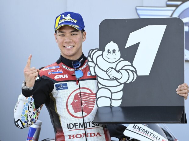 Takaaki Nakagami Takaaki Nakagami