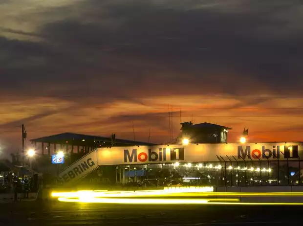Renn-Action bei den 12h Sebring Titel-Bild zur News: Renn-Action bei den 12h Sebring