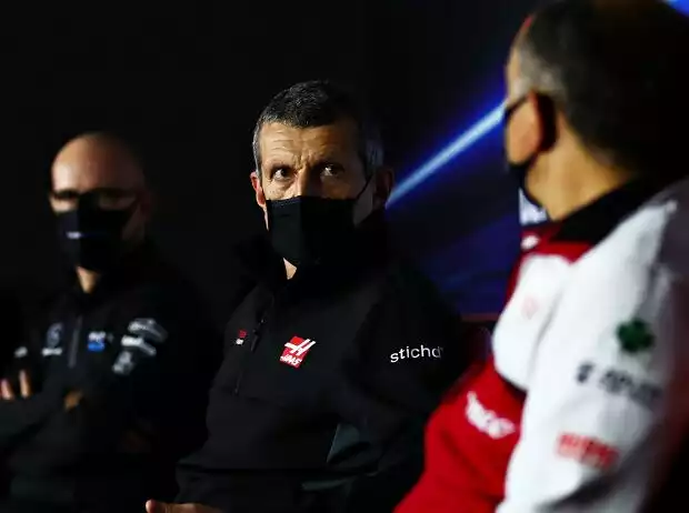 Haas-Teamchef Günther Steiner Titel-Bild zur News: Haas-Teamchef Günther Steiner