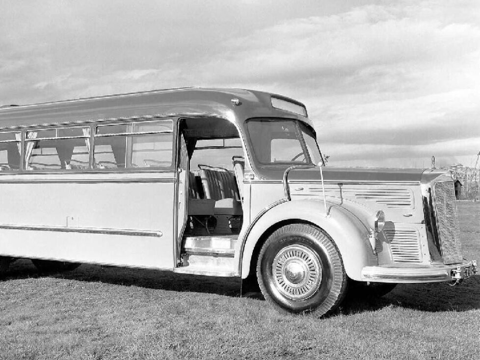 Mercedes-Benz O 6600