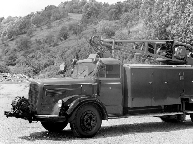 Mercedes-Benz L 315 Fahrgestell der Baureihe 304