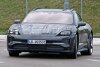 Bild zum Inhalt: Porsche Taycan Cross Turismo (2021) zeigt sich ungetarnt