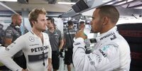 Bild zum Inhalt: Wolff erinnert sich: Duell Hamilton-Rosberg "war so nicht mehr tragbar"