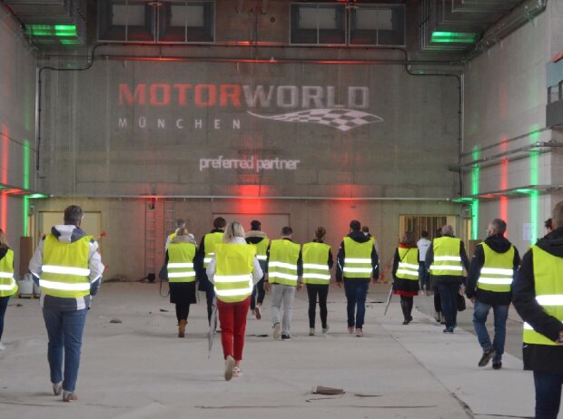 Titel-Bild zur News: Motorworld München: Baustellenführung für künftige Mieter