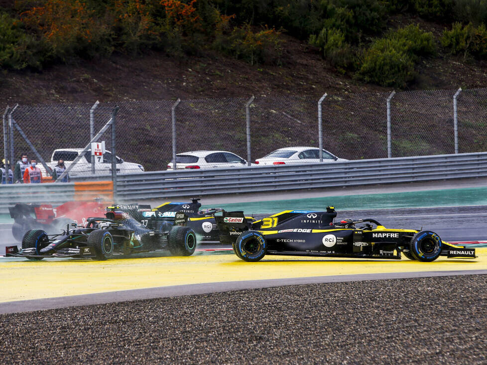 Esteban Ocon, Valtteri Bottas