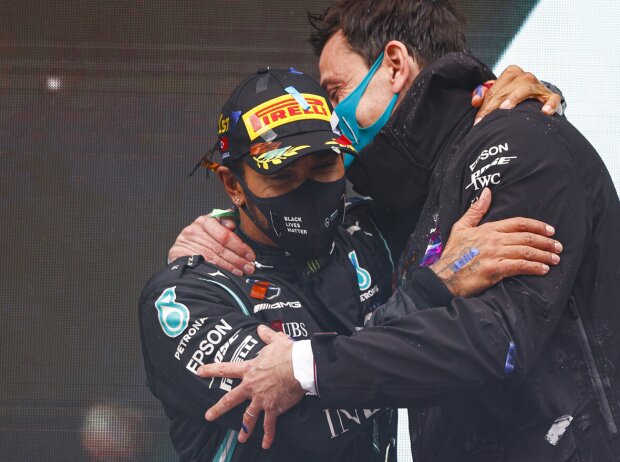 Lewis Hamilton und Toto Wolff Lewis Hamilton und Toto Wolff