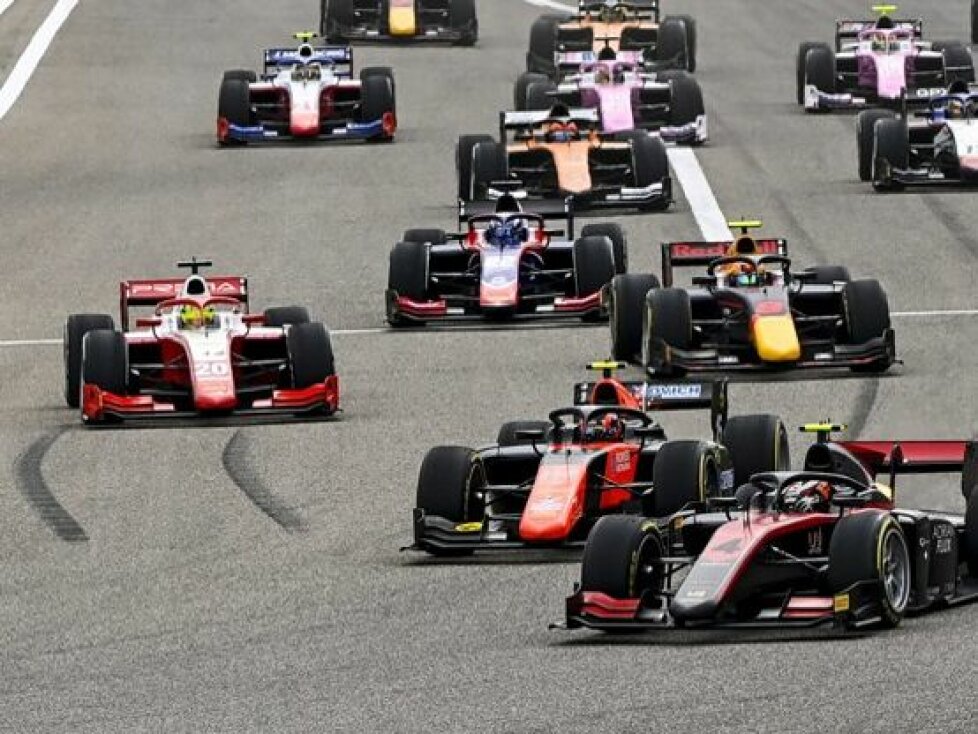 Callum Ilott, Felipe Drugovich, Guanyu Zhou, Marcus Armstrong