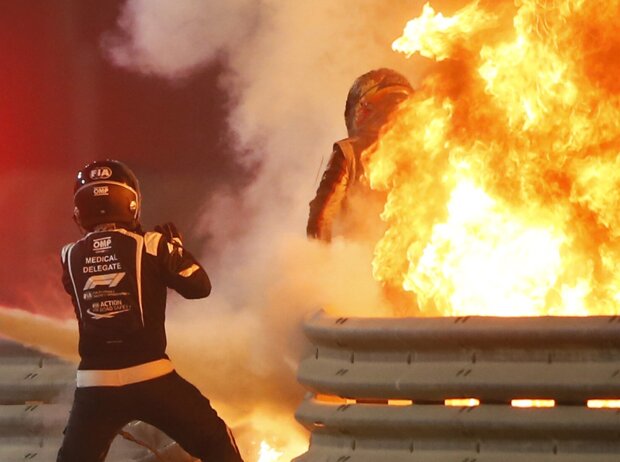Titel-Bild zur News: Romain Grosjean, Feuer