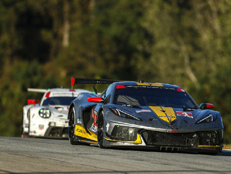 Corvette C8.R, Porsche 911 RSR
