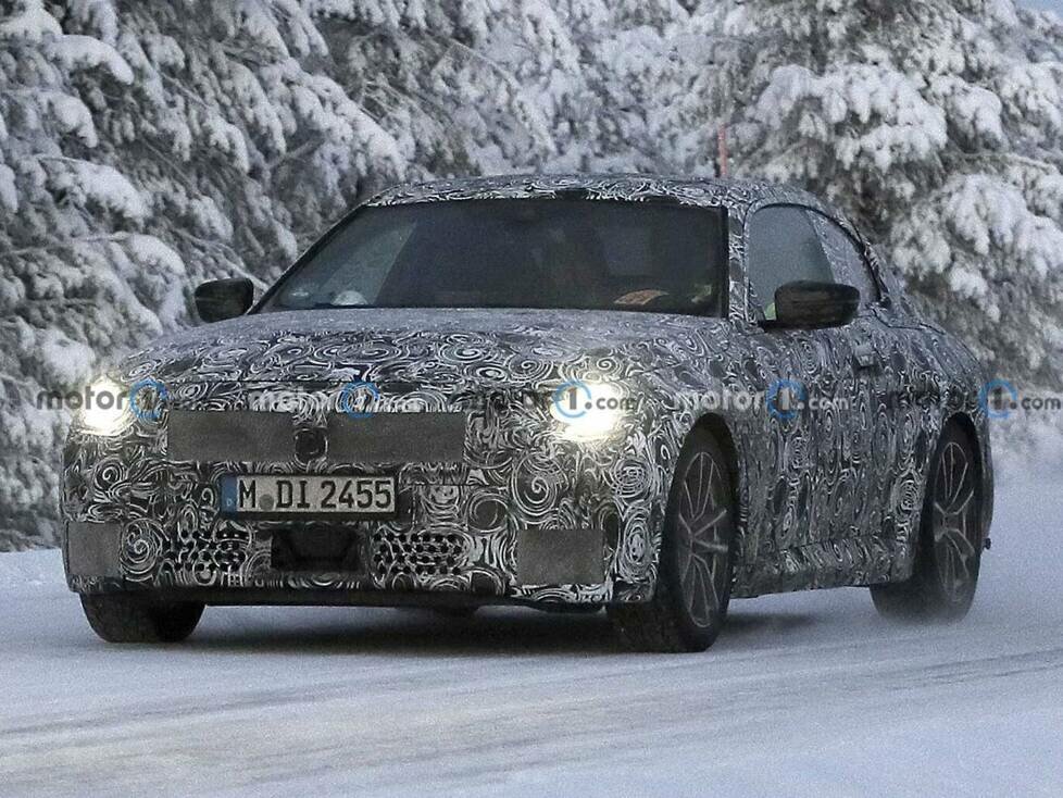 BMW 2er Coupé (2021) nahe des Polarkreises gesichtet
