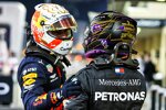 Lewis Hamilton (Mercedes) und Max Verstappen (Red Bull) 