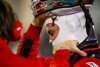 Bild zum Inhalt: Abschied von Ferrari: Sebastian Vettel singt Adriano Celentano