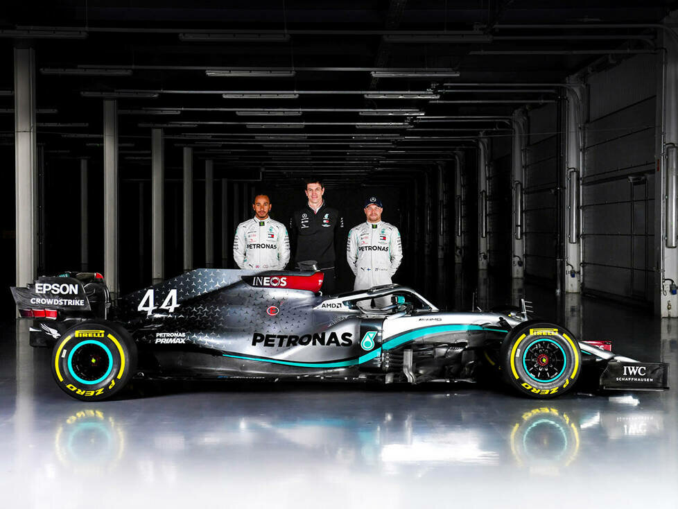 Valtteri Bottas, Toto Wolff, Lewis Hamilton