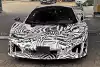 Bild zum Inhalt: McLaren Sabre Erlkönig-Video zeigt die Mega-Maschine neben Normalo-Autos