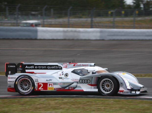 Allan McNish, Tom Kristensen, Loic Duval Allan McNish, Tom Kristensen, Loic Duval