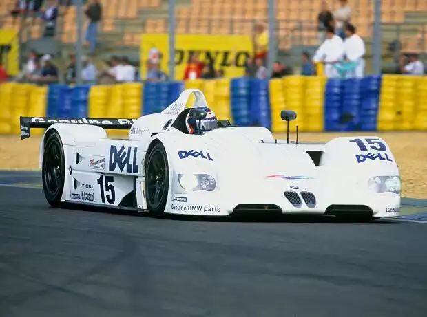 Titel-Bild zur News: Pierluigi Martini, Joachim Winkelhock, Yannick Dalmas