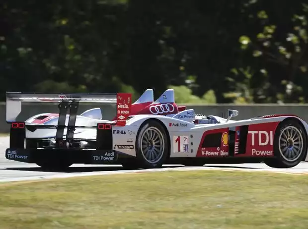Allan McNish, Rinaldo Capello, Emanuele Pirro Titel-Bild zur News: Allan McNish, Rinaldo Capello, Emanuele Pirro