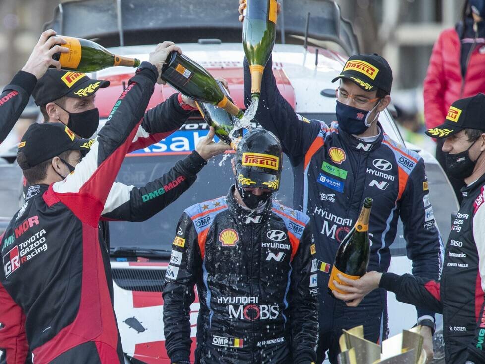 Sebastien Ogier, Julien Ingrassia, Elfyn Evans, Thierry Neuville