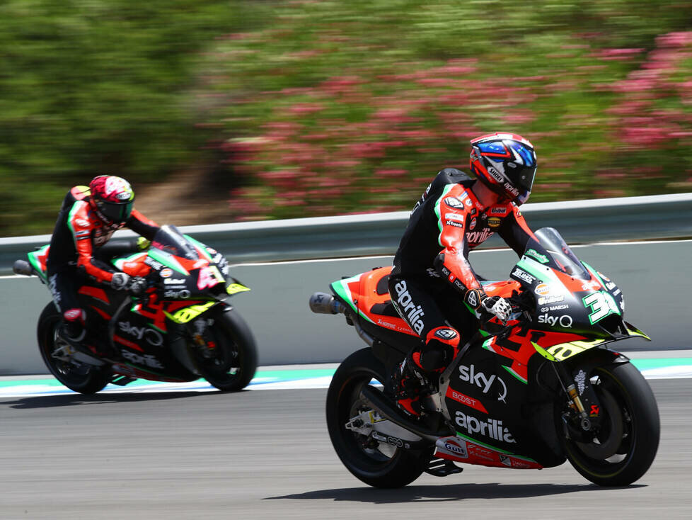 Bradley Smith, Aleix Espargaro