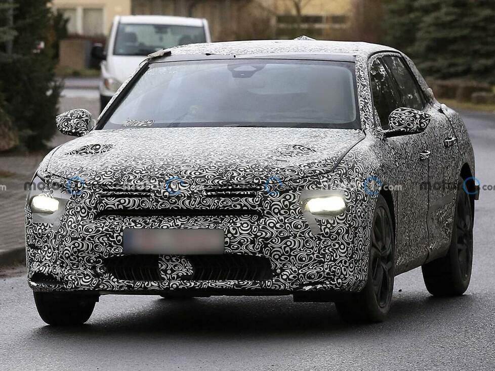 2021 Citroen C5 Erlkönig