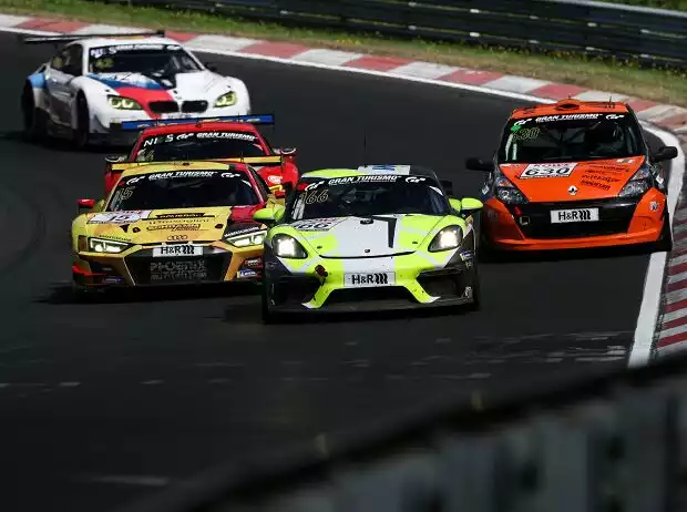 Porsche Cayman, Renault Clio, Audi R8 LMS GT3, BMW M6 GT3 Titel-Bild zur News: Porsche Cayman, Renault Clio, Audi R8 LMS GT3, BMW M6 GT3