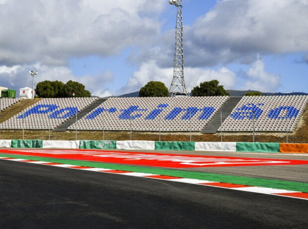 Portimao Tribüne Portimao Tribüne