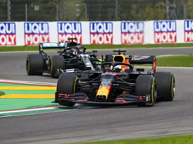 Max Verstappen, Lewis Hamilton Titel-Bild zur News: Max Verstappen, Lewis Hamilton