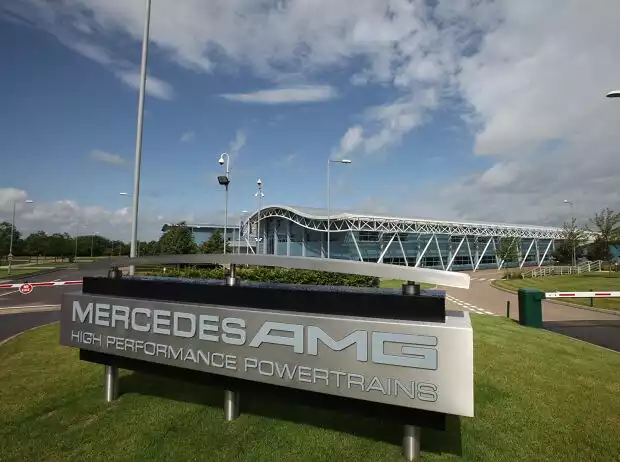 Mercedes-Motorenfabrik High Performance Powertrains in Brixworth Titel-Bild zur News: Mercedes-Motorenfabrik High Performance Powertrains in Brixworth