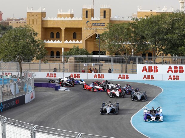 Start der Formel E 2019/20 in Riad Start der Formel E 2019/20 in Riad