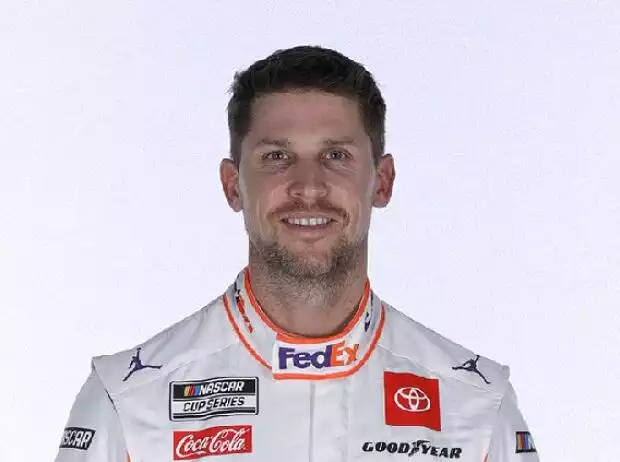 Denny Hamlin Titel-Bild zur News: Denny Hamlin