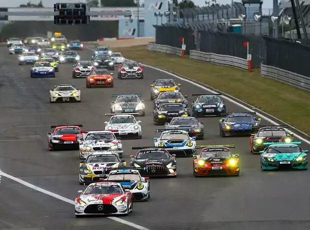 VLN, NLS, Startphase Titel-Bild zur News: VLN, NLS, Startphase