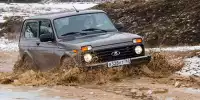 Bild zum Inhalt: Lada Niva Legend (2021): Toller mit Tarnanstrich?