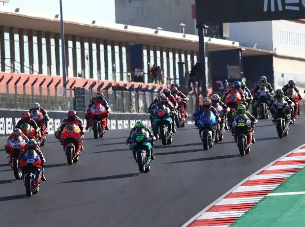 Portimao Start Titel-Bild zur News: Portimao Start