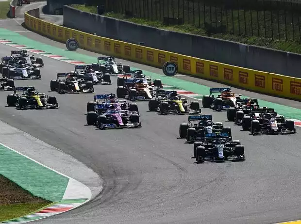 Titel-Bild zur News: Lewis Hamilton, Valtteri Bottas, Charles Leclerc, Alexander Albon