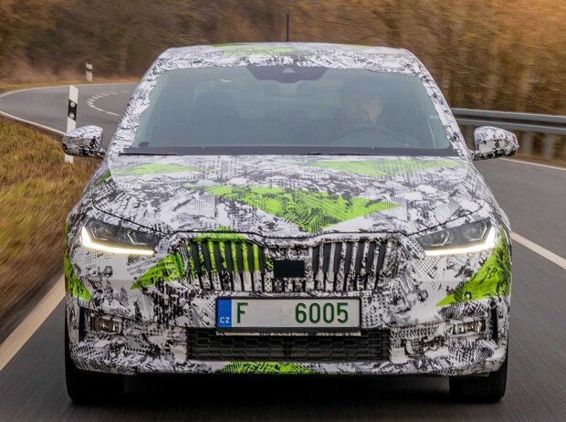 Skoda Fabia (2021) Covered Drive