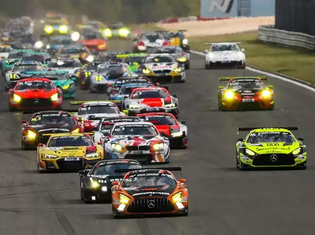 VLN Start Titel-Bild zur News: VLN Start