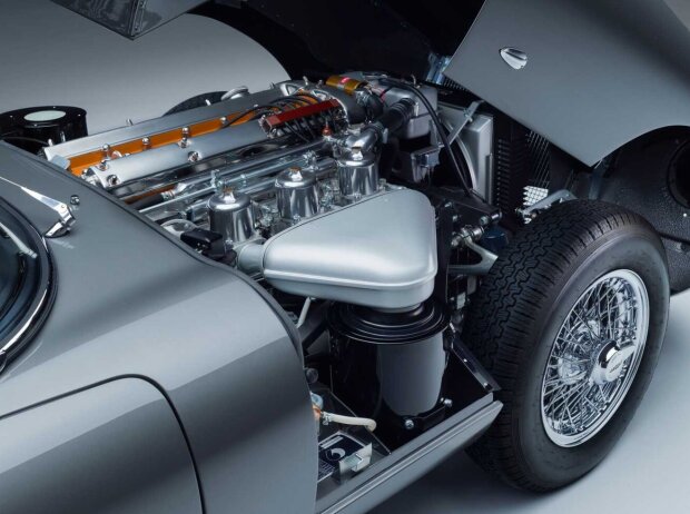 Jaguar E-Type Jaguar E-Type